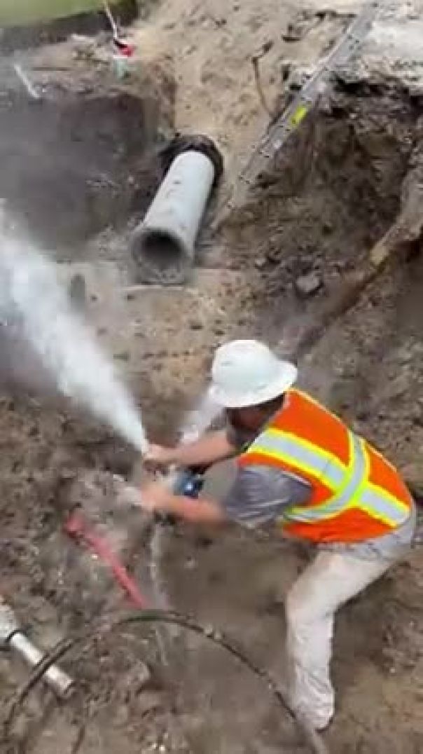 High Pressure Water Main Repair  ViralHog