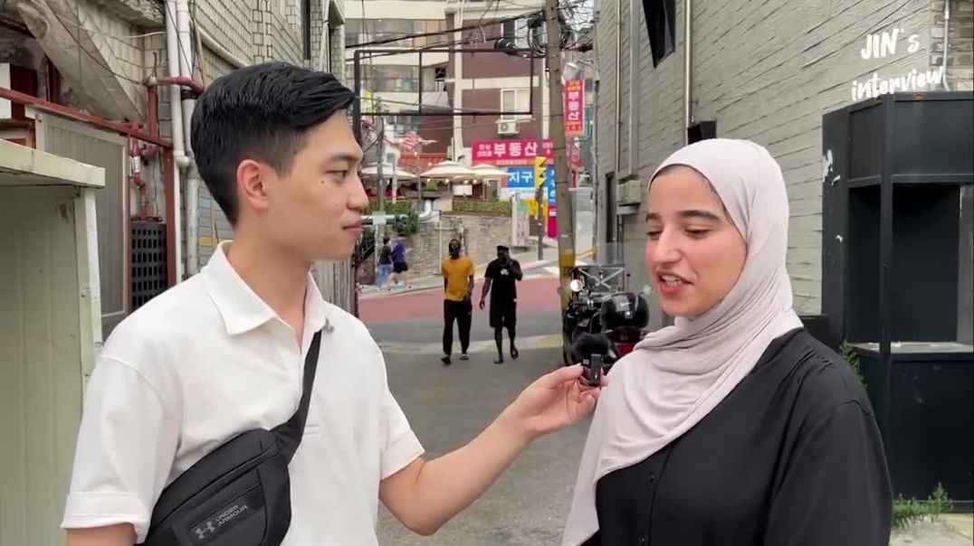 ⁣Being a Muslim in South Korea